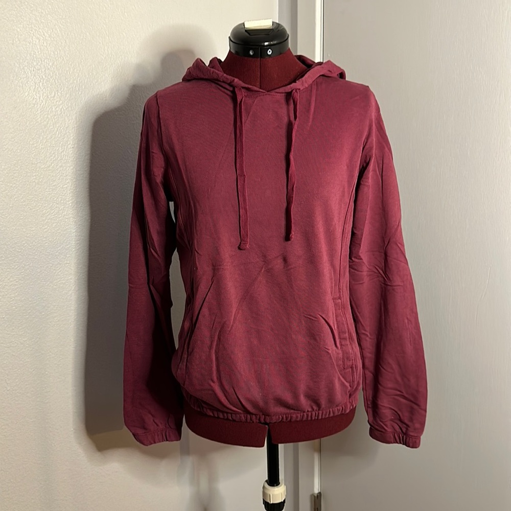 MAROON HOODIE